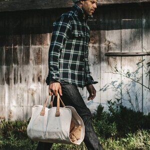 Taylor Stitch The Leeward Shirt in Navy Tartan size 36